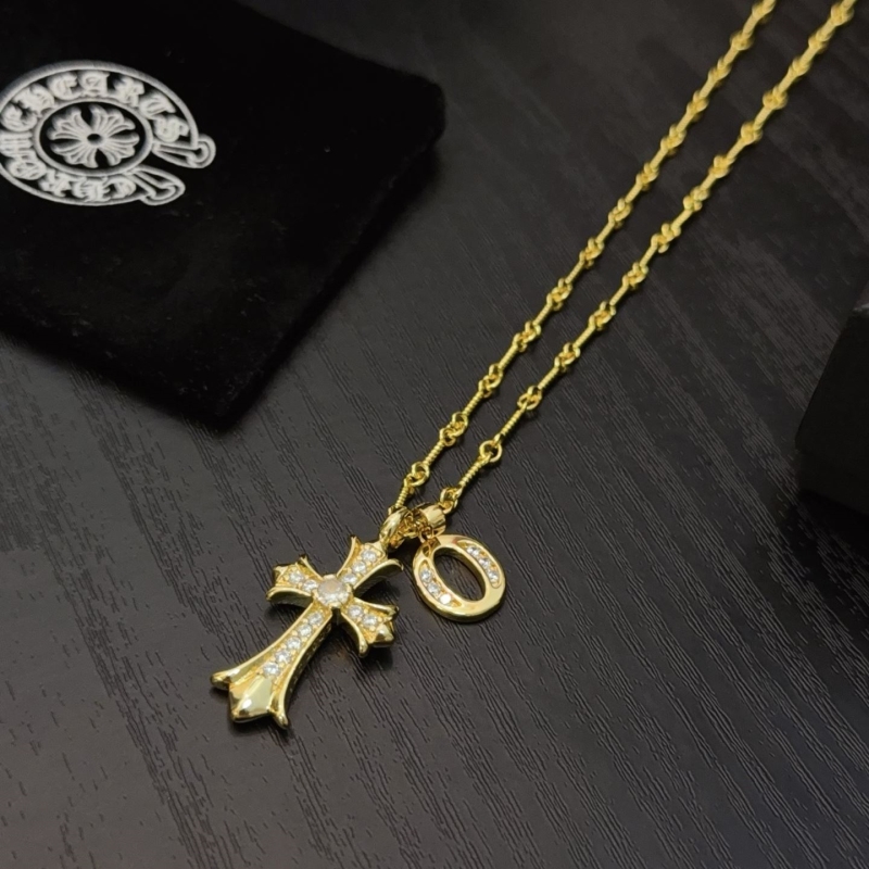 Ch*0me He**ts necklaces